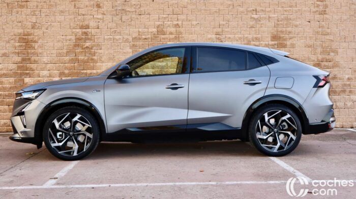 Renault Rafale E TECH 300 4x4 2026 Prueba 2 700x393