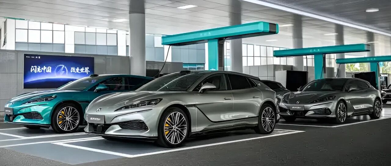 Todas las noticias de coches en un solo portal: Pruebas, fotos, vídeos, informes...