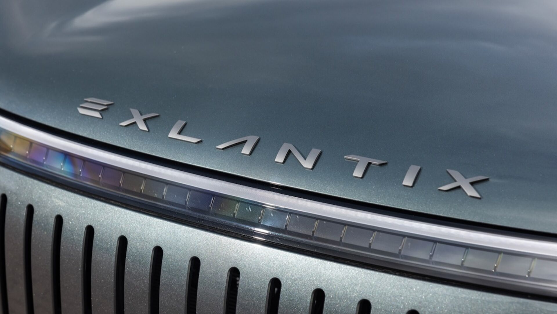 Apréndete el nombre de EXLANTIX: la hermana premium de OMODA y JAECOO que llegará en 2027