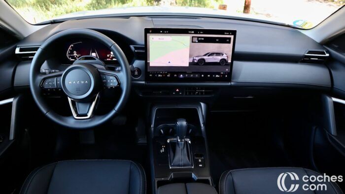 Mazda CX 5 E SkyActiv G 2026 Prueba Interior 17 700x393