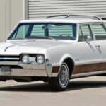 Oldsmobile Vista Cruiser 13 150x150