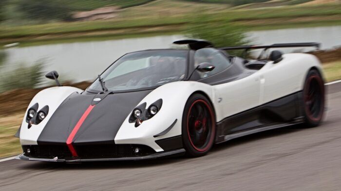 Pagani Zonda Cinque 1 700x394