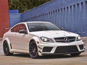 Imagen de Clase C Coupe AMG C63 Black Series USA