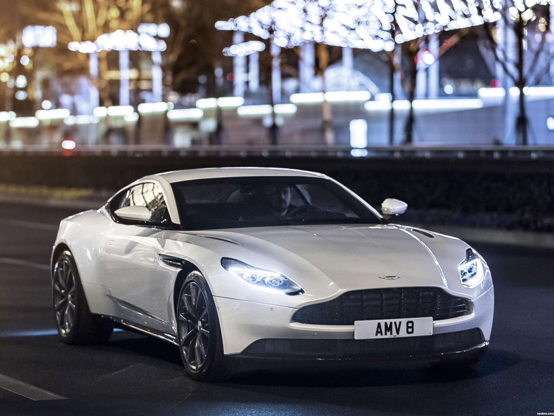 Imagen de ASTON MARTIN DB11 nuevo