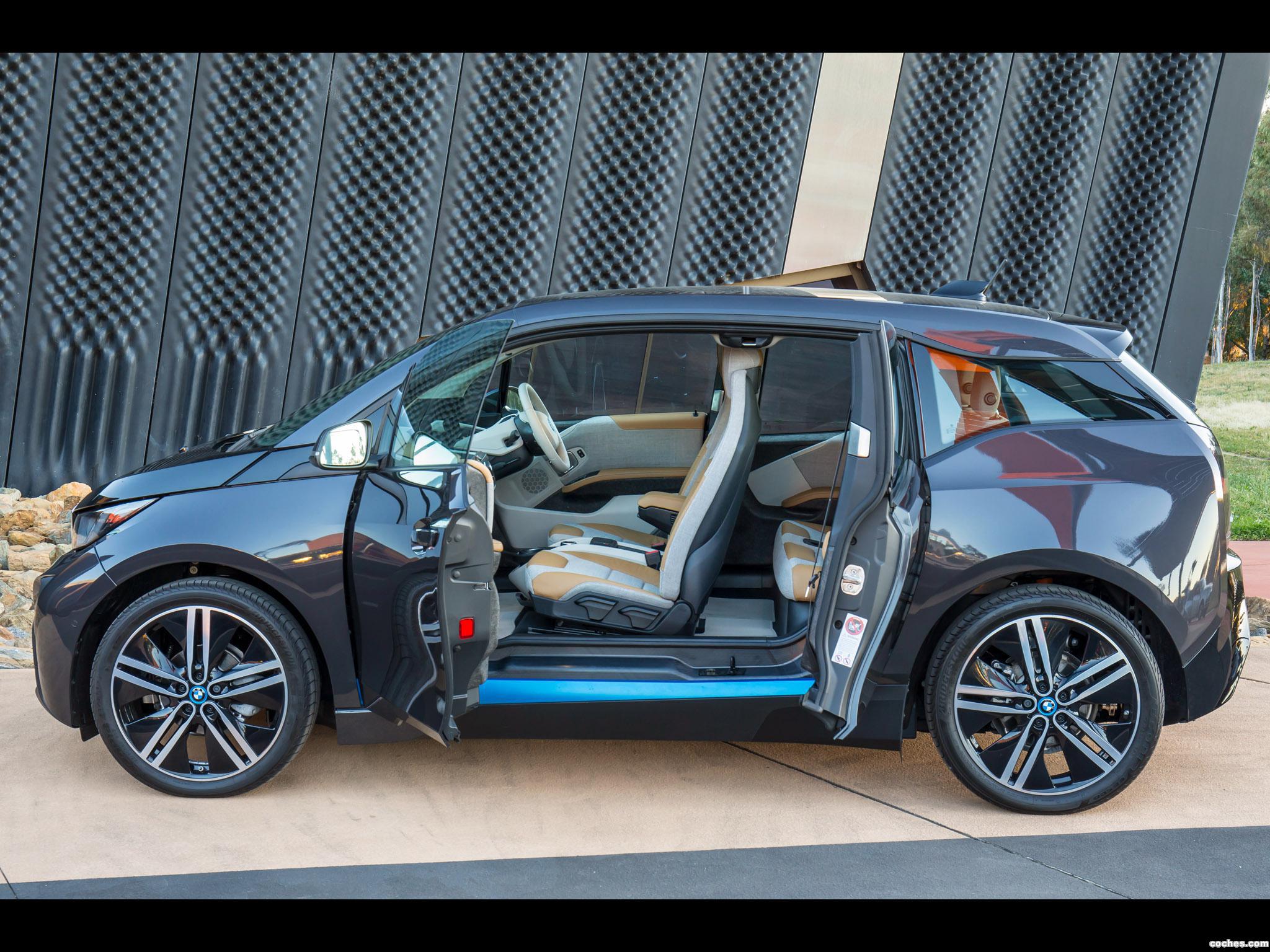 Camperado i 3 nomadi nuda