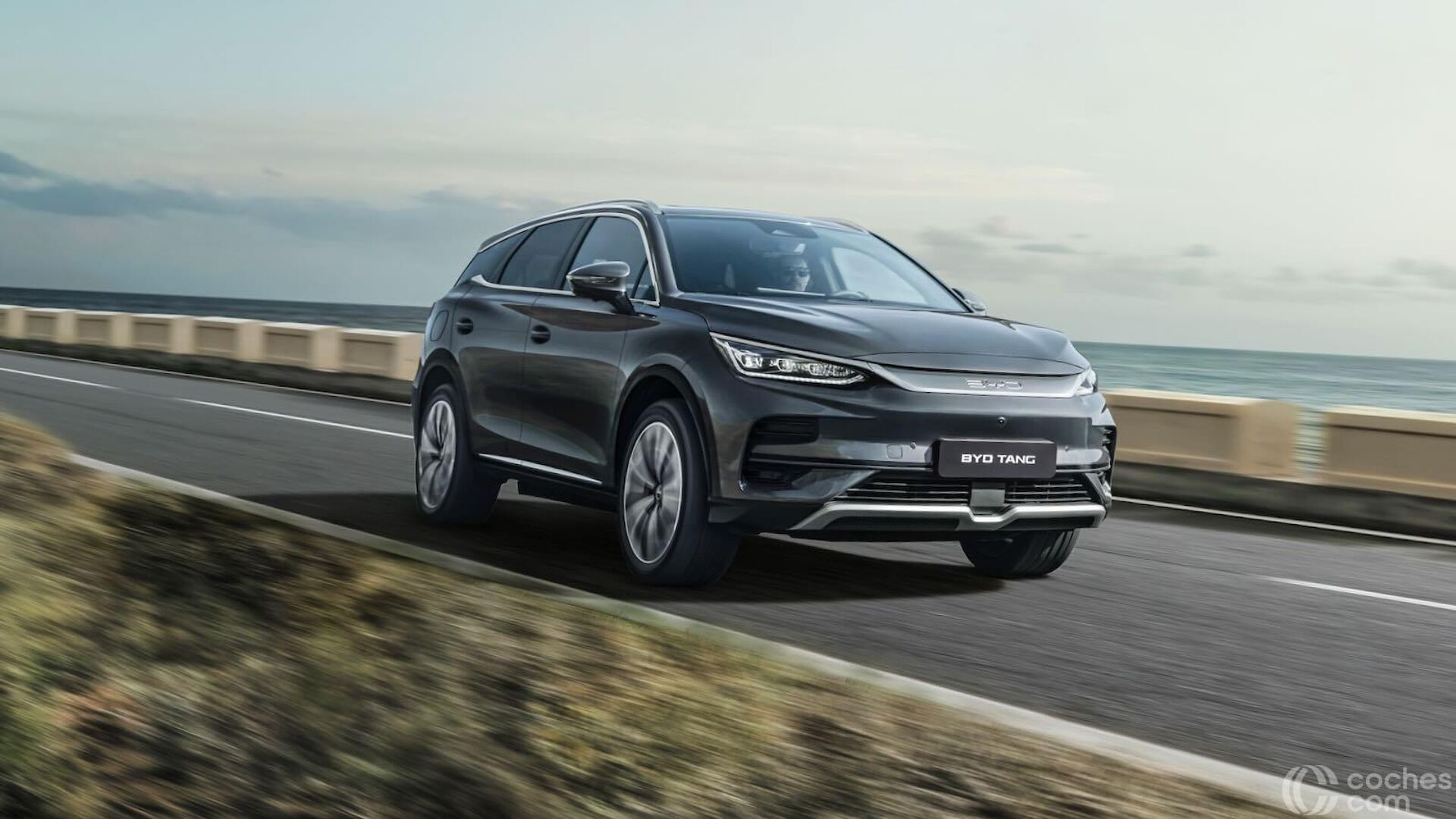 Imagen de BYD Tang nuevo
