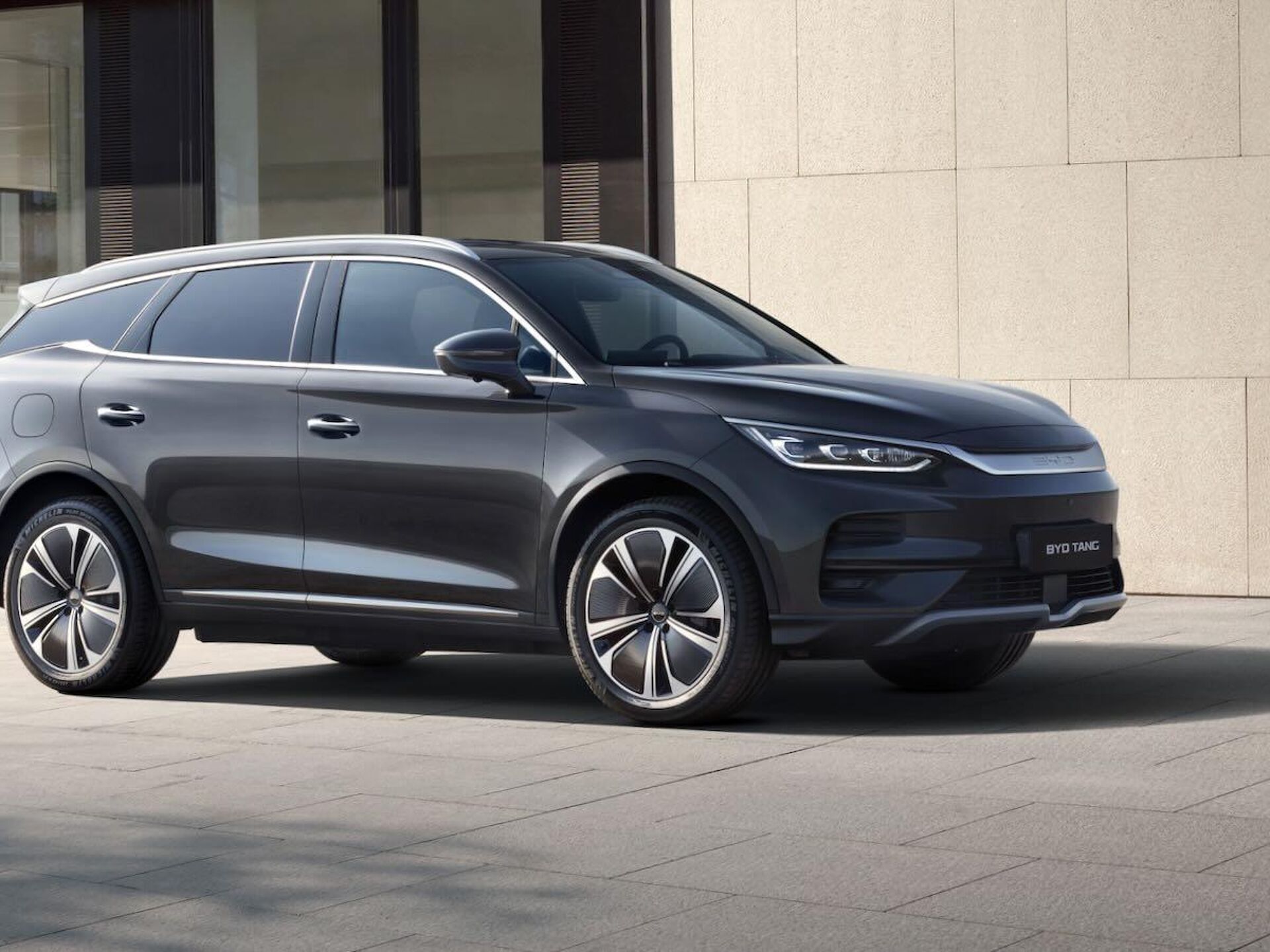 Imagen de BYD Tang nuevo