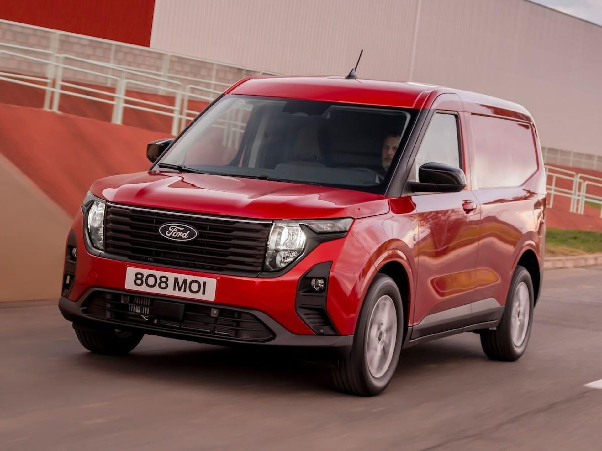 Imagen de FORD Transit Courier nuevo