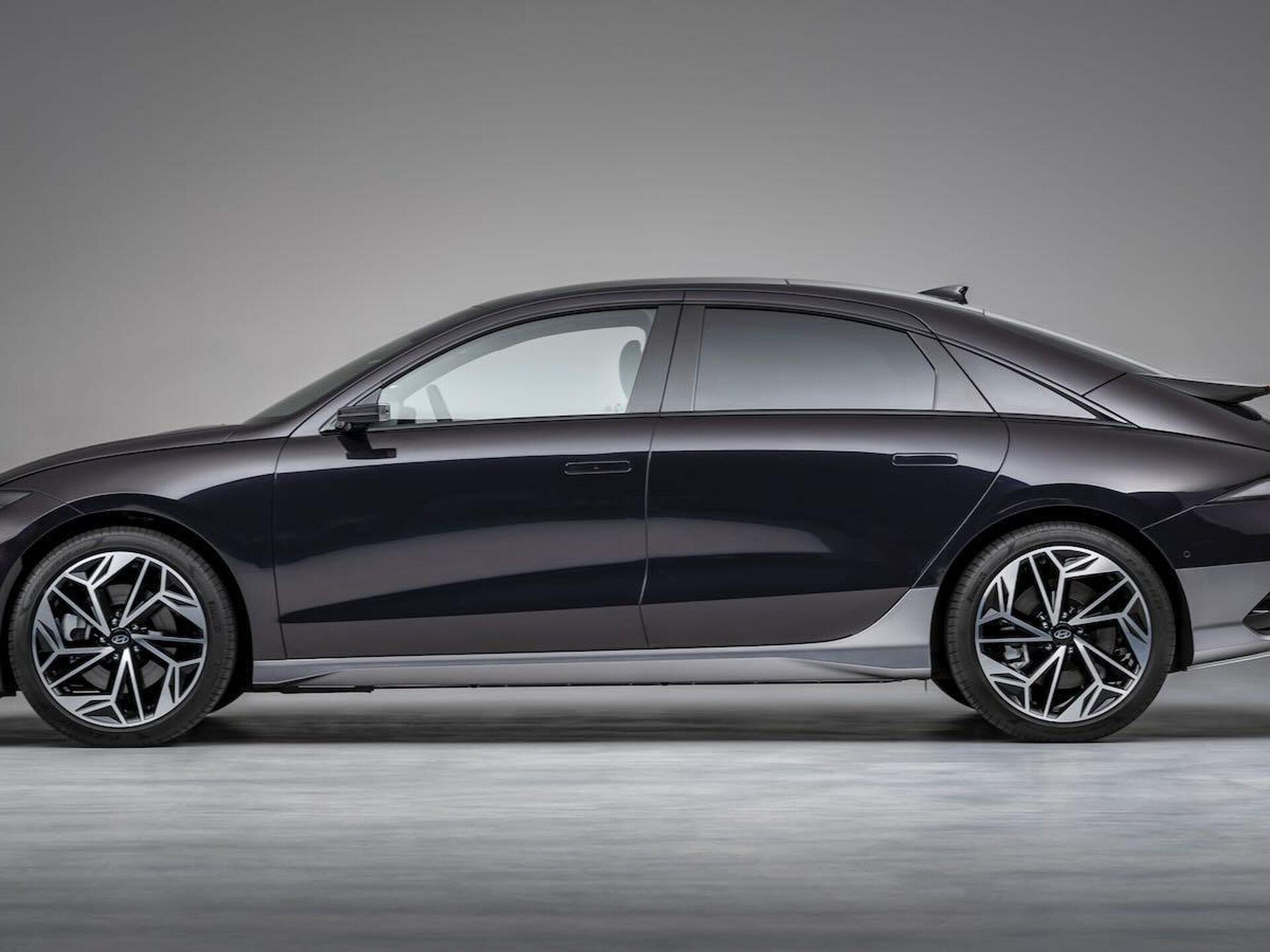 Imagen de HYUNDAI Ioniq 6 nuevo