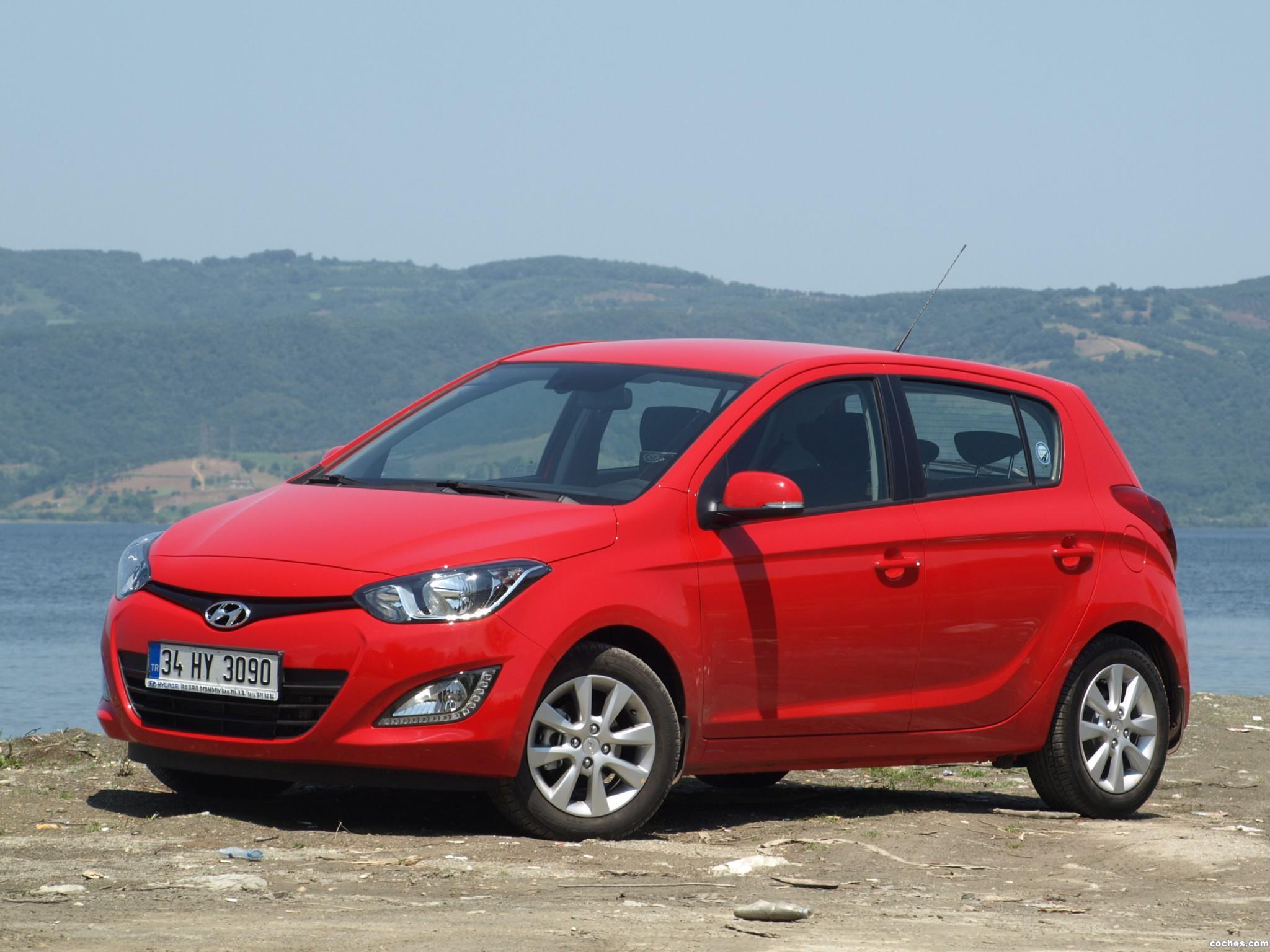 Автомобиль i20. Hyundai i20 2008. Хендай i20 2009. Автомобиль i20. Hyundai i20.