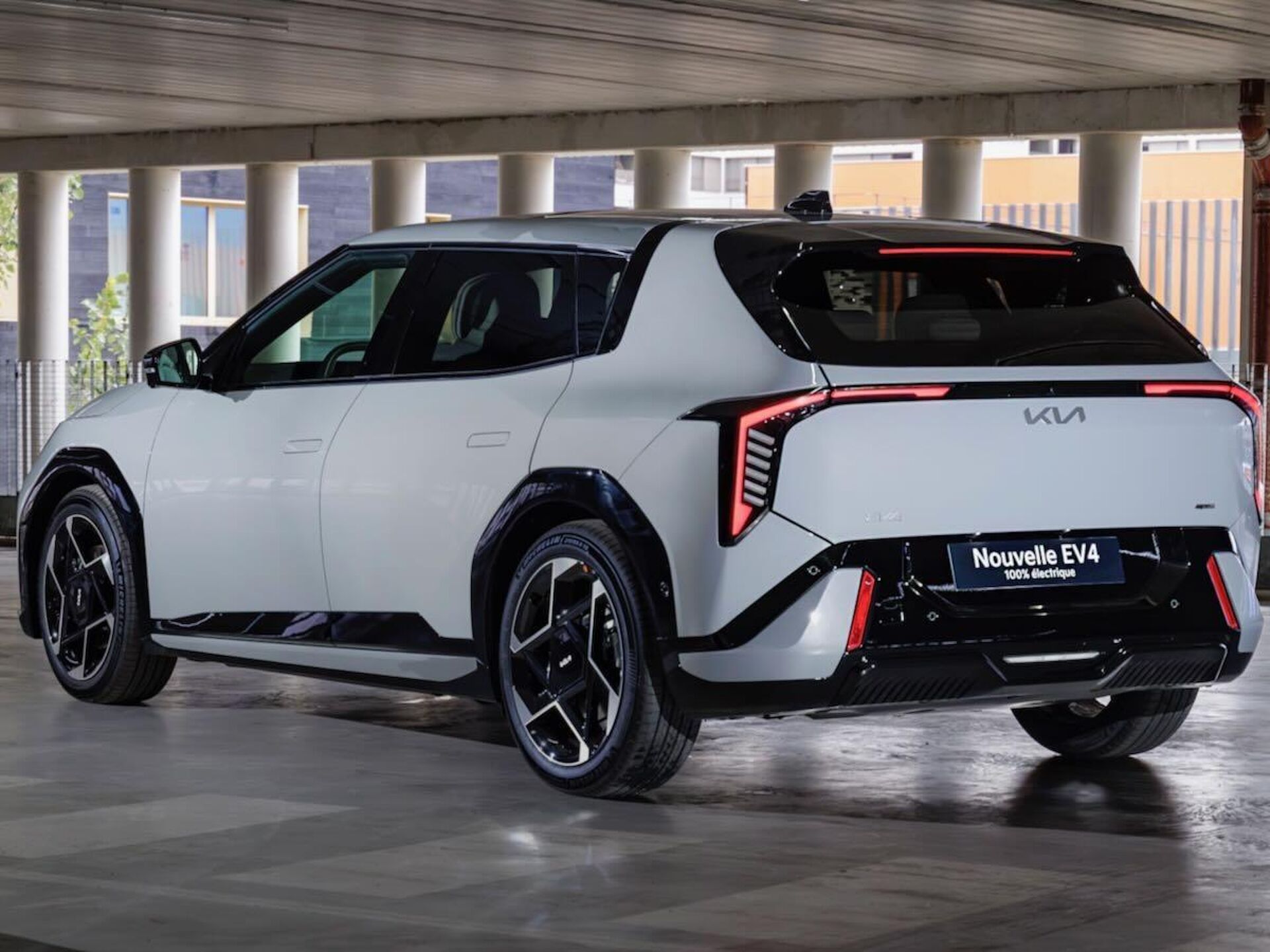 Imagen de KIA EV4 nuevo