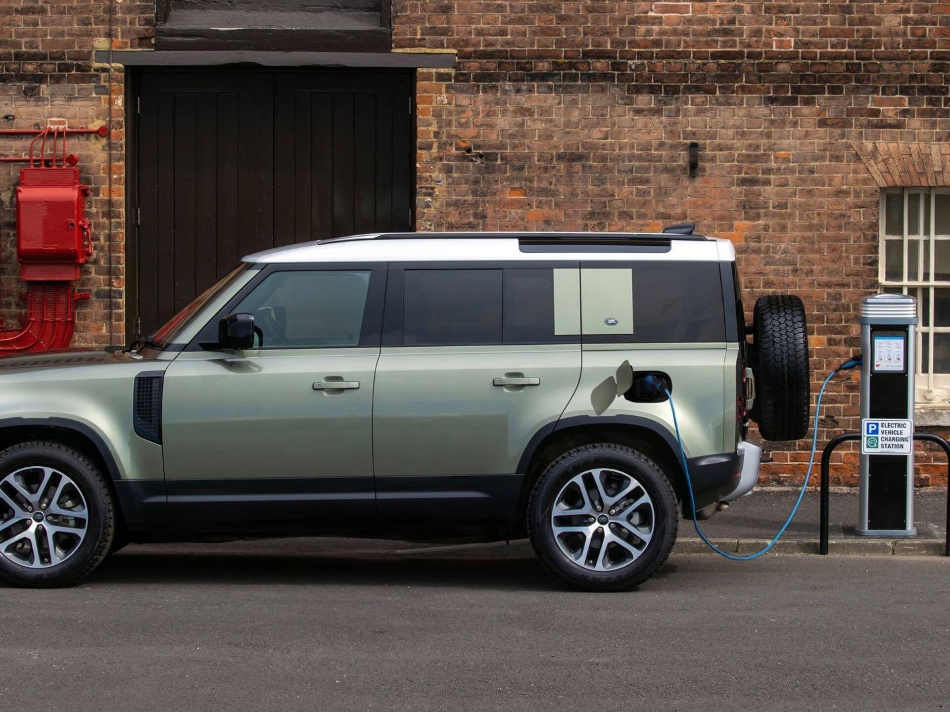 Imagen de LAND ROVER Defender nuevo