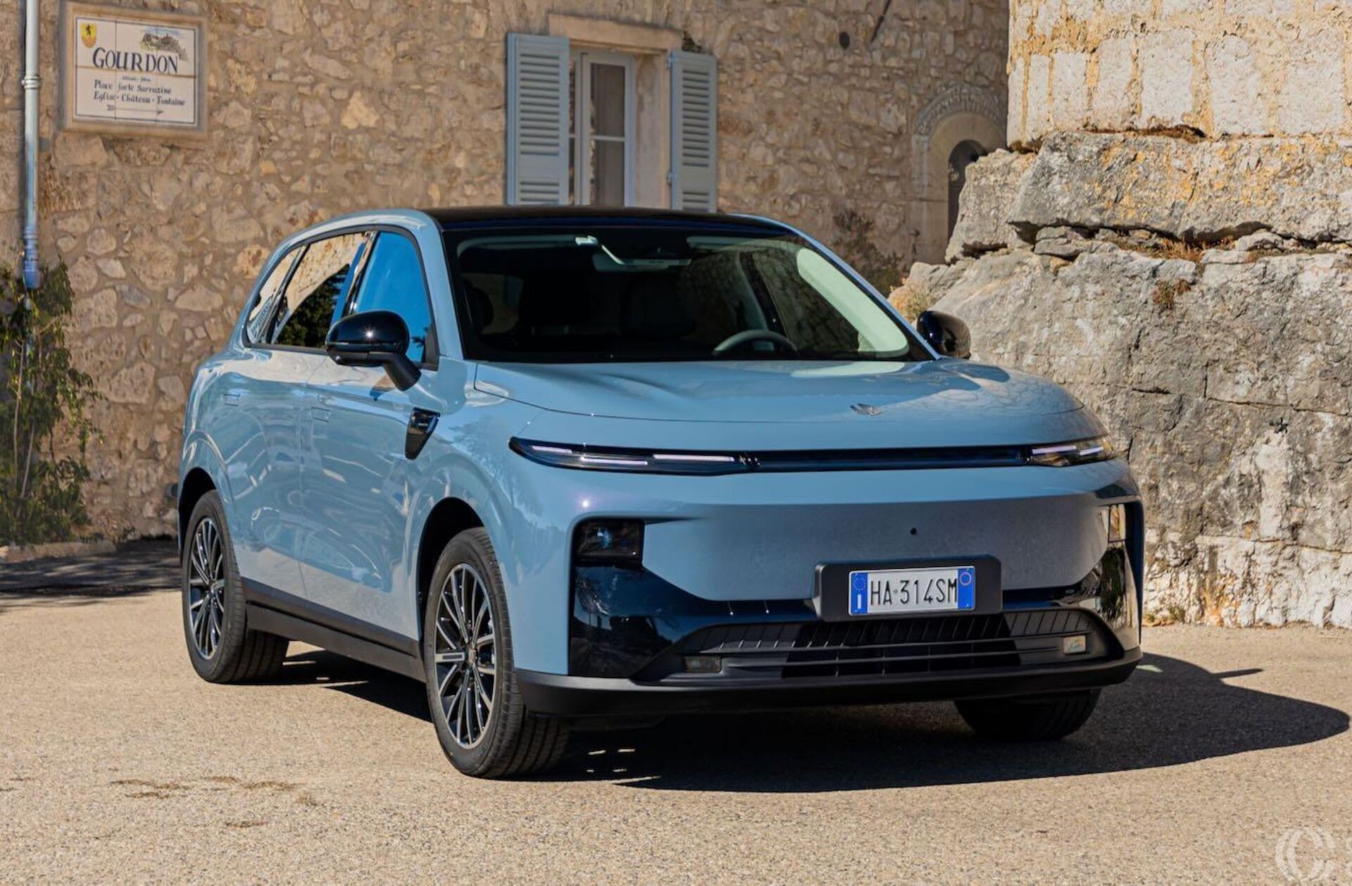 Imagen de LEAPMOTOR B10