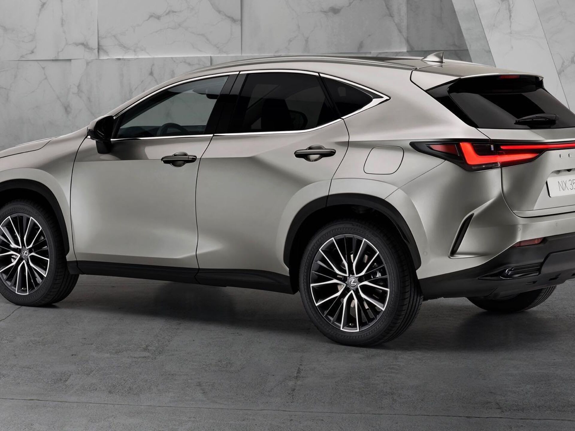 Imagen de LEXUS NX nuevo