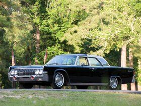 Imagen de Continental Bubbletop Kennedy Limousine