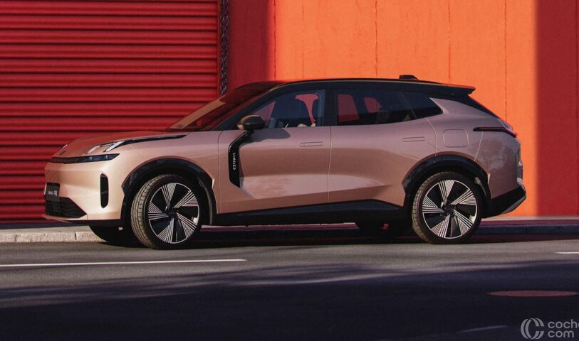 Imagen de LYNK & CO 08