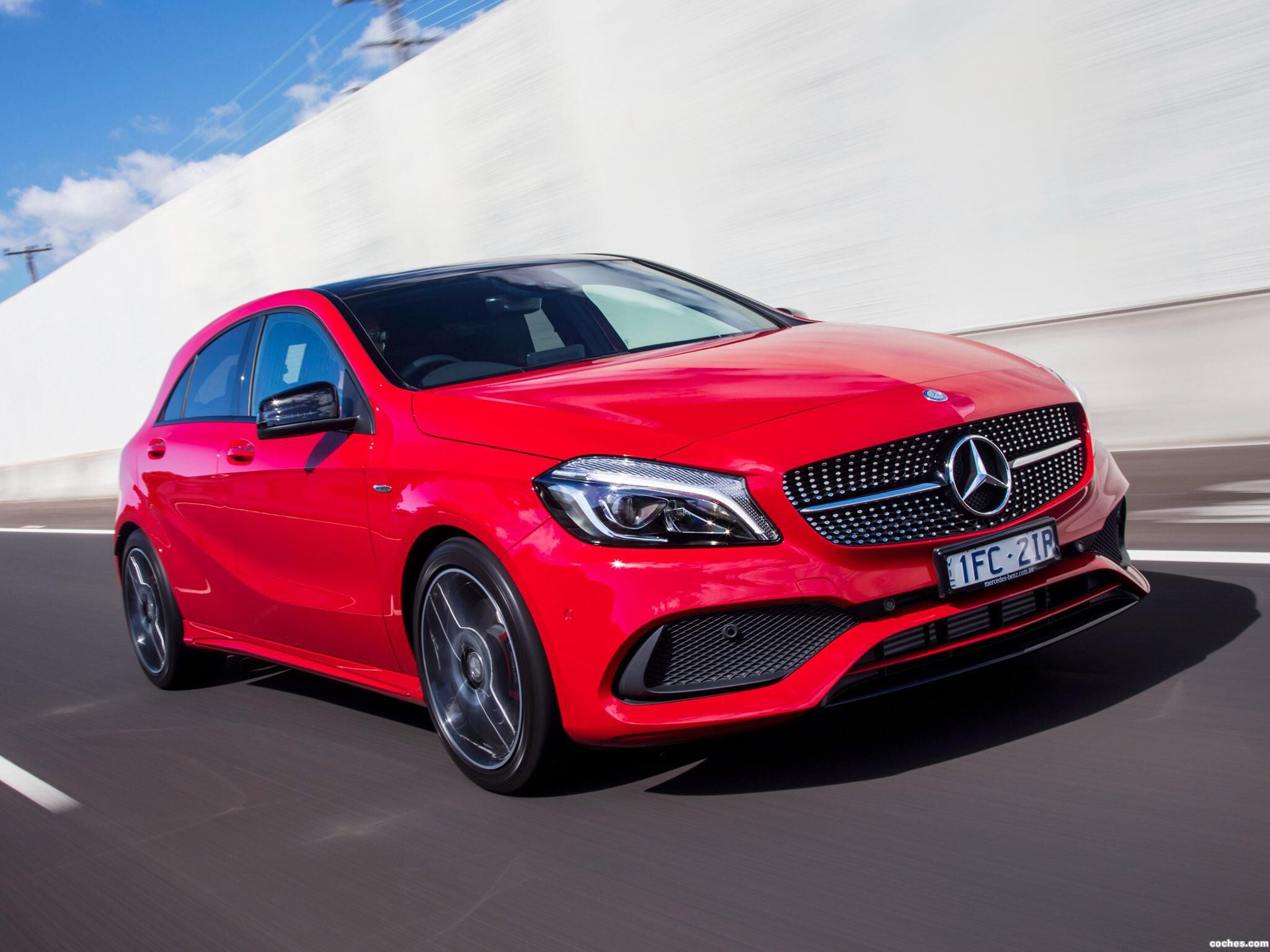 Mercedes benz a class 2012. Видео a class. Видео a class. Mercedes-benz a250 amg. Mercedes benz 60.