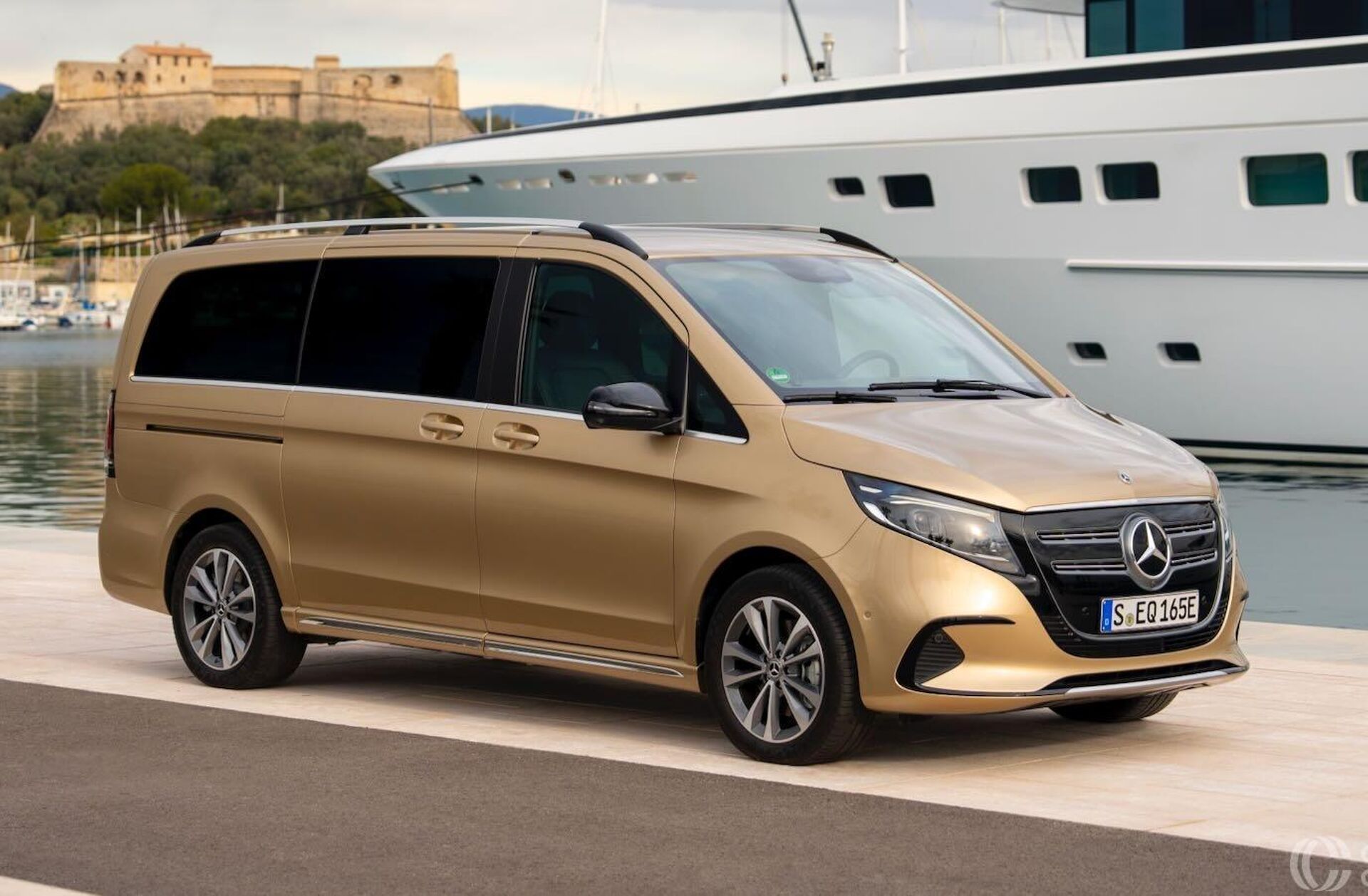 Imagen de MERCEDES EQV