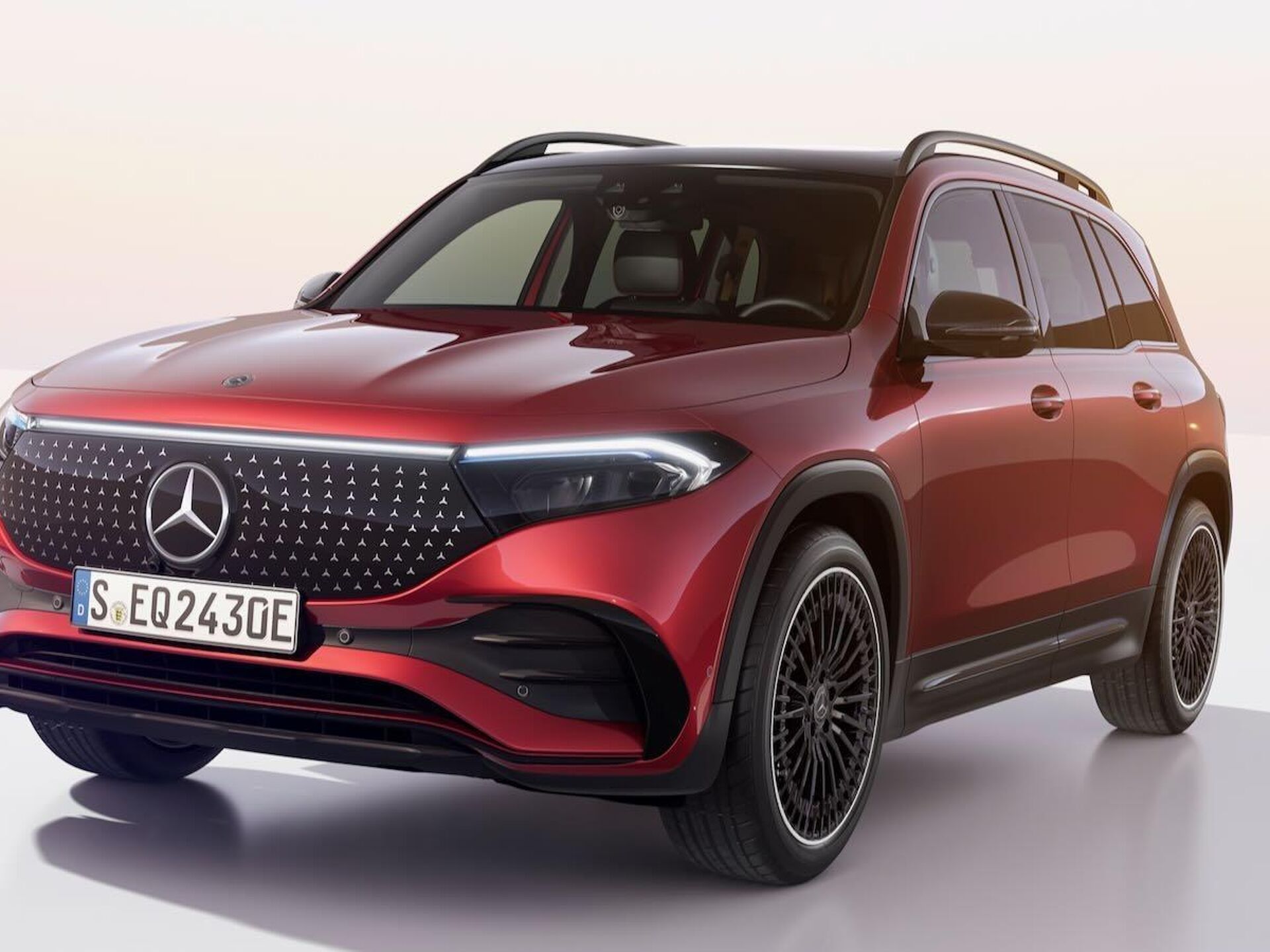 Imagen de MERCEDES EQB nuevo