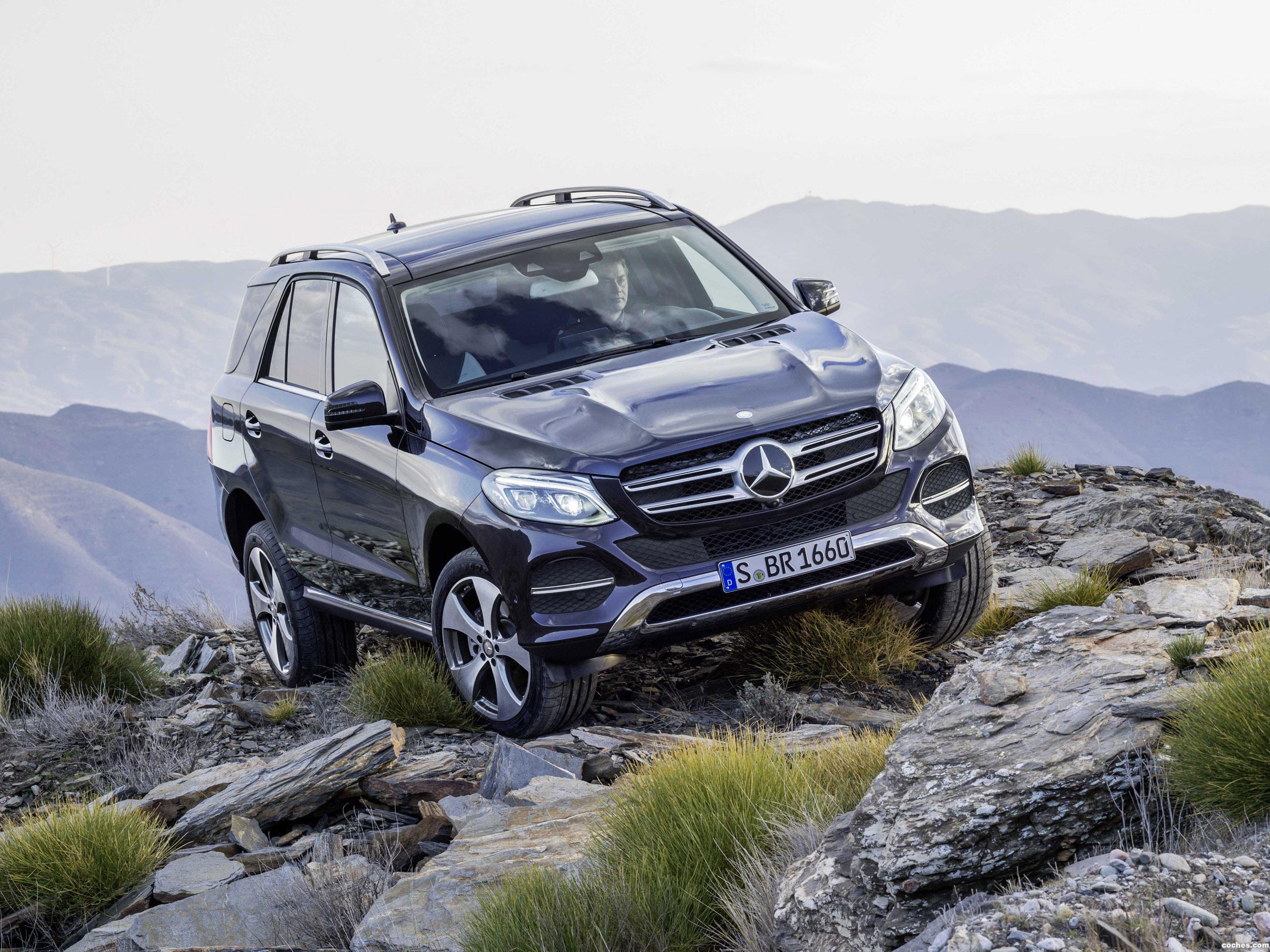 Внедорожников gle. Mercedes gl 300 2020. Мерседес gle 2016. Мерседес-бенц gle 400d 4matic. Внедорожников gle.