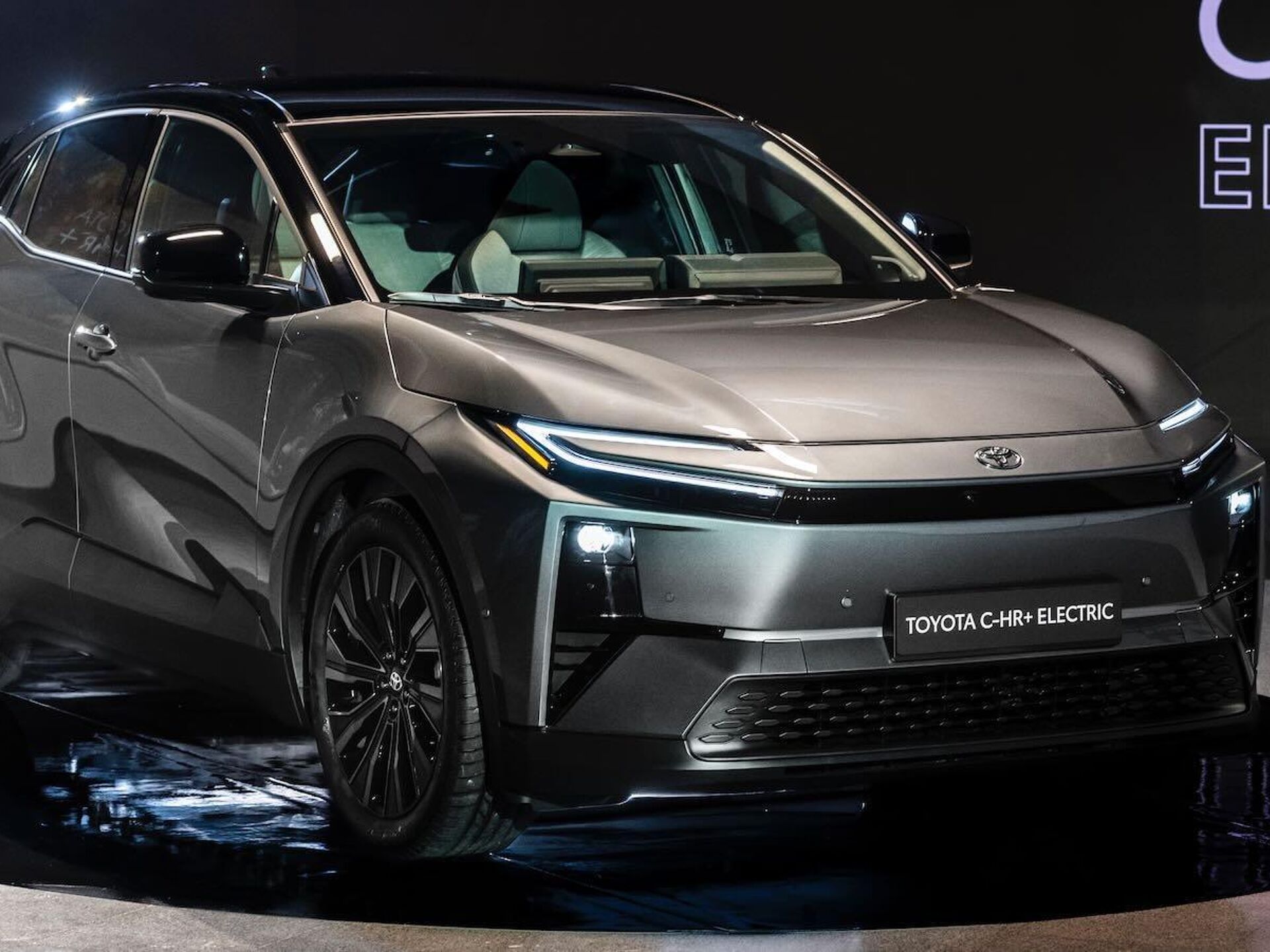 Imagen de TOYOTA C-HR plus nuevo