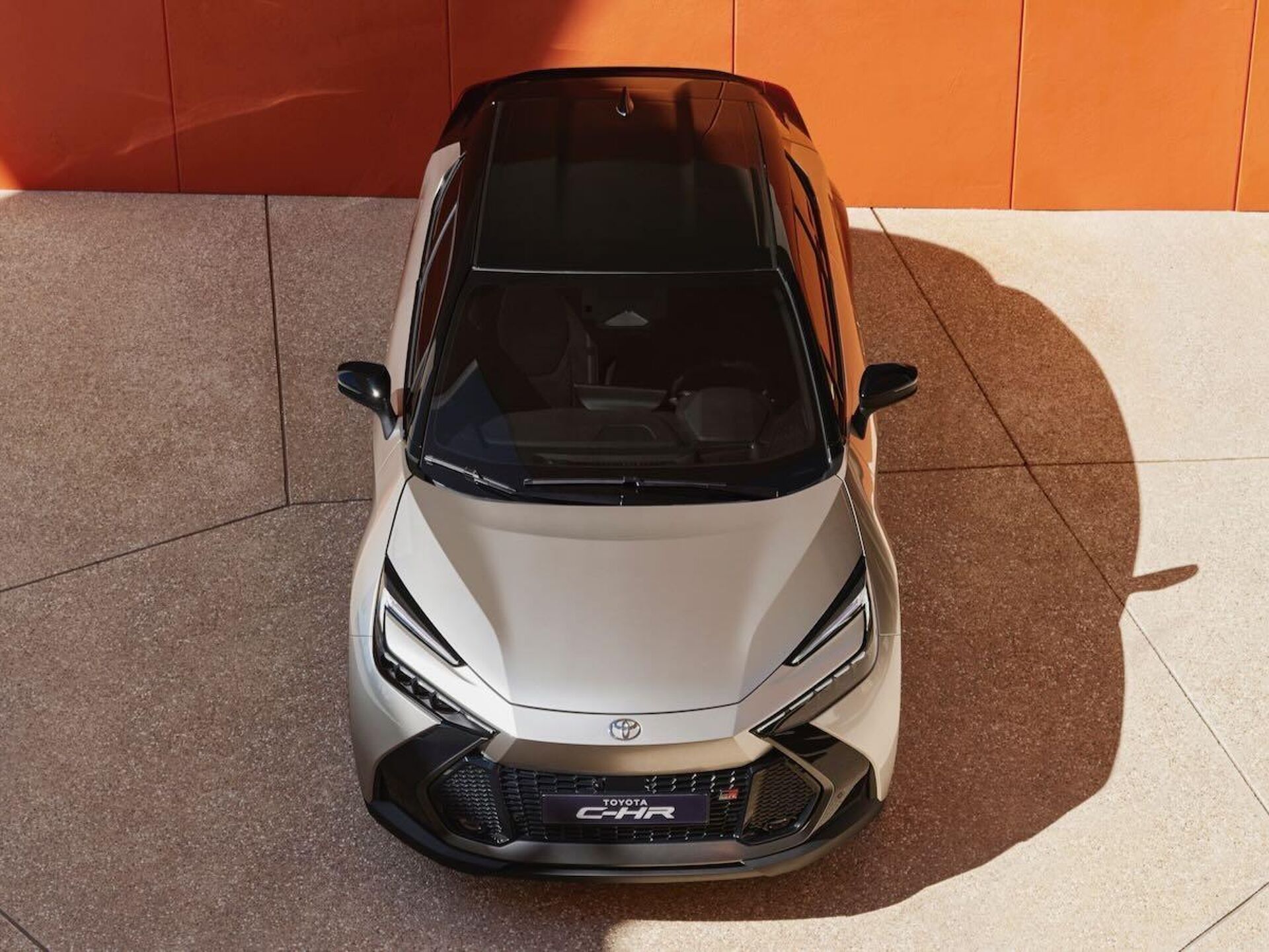 Imagen de TOYOTA C-HR nuevo