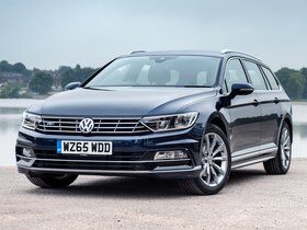 Imagen de Passat Estate R Line UK