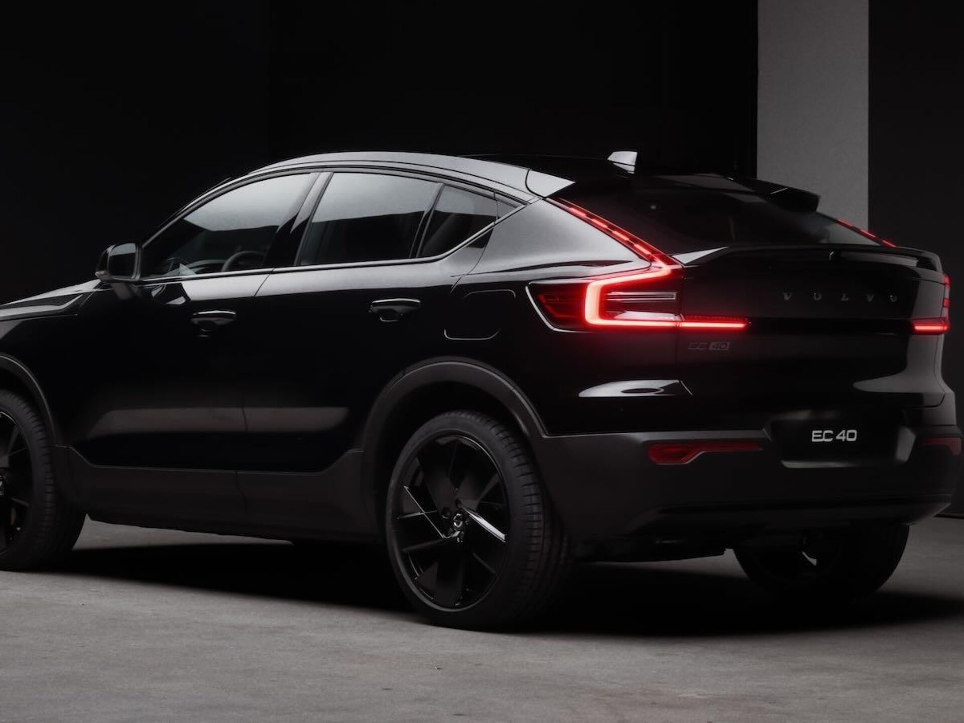 Imagen de VOLVO EC40 nuevo