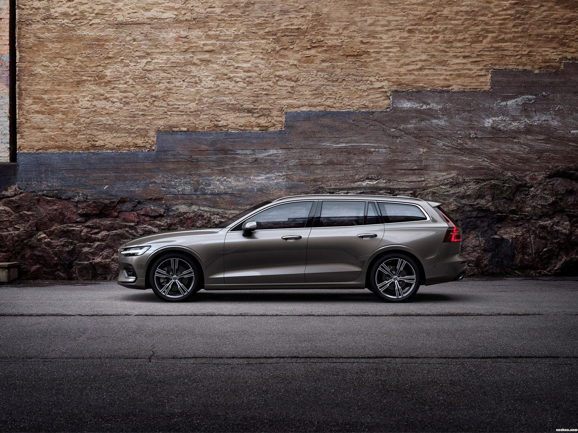 Imagen de VOLVO V60 nuevo