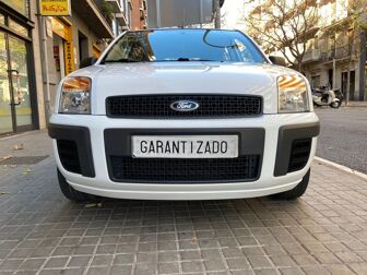 Ford  1.4 Ambiente - 6.890 - coches.com
