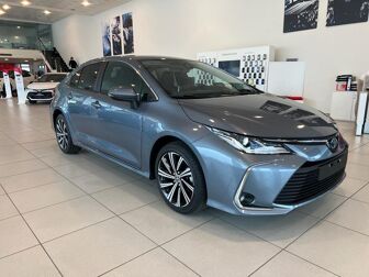 Toyota  Sedán 125H Style - 24.900 - coches.com
