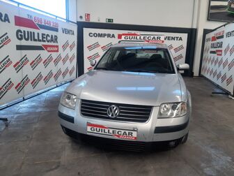 Volkswagen Passat 1.6 Edition Trend 4 p. en Huelva