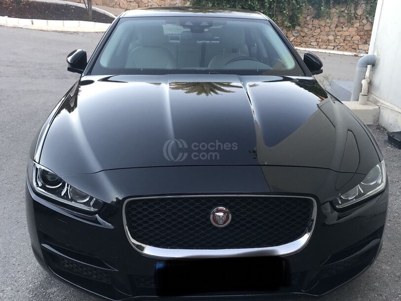 Foto del JAGUAR XE 2.0 Diesel Prestige Aut. 180