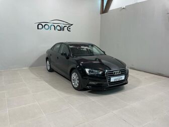 Audi A3 Sedán 1.6tdi Attraction 4 p. en Coruña, A