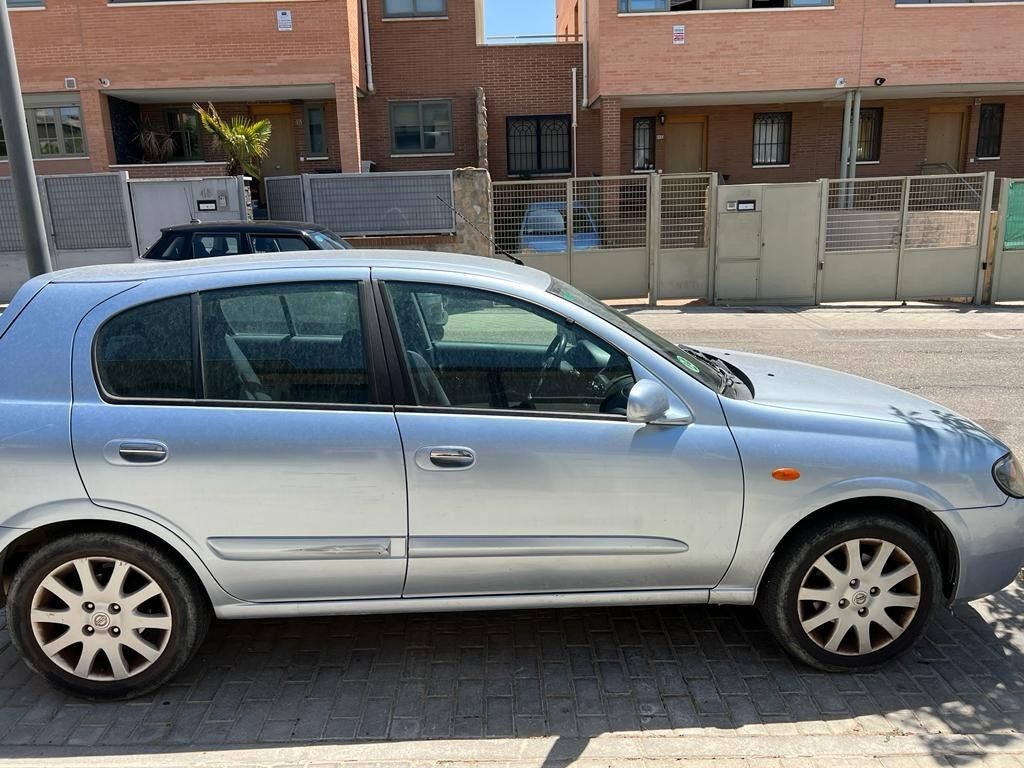 nissan almera 2005