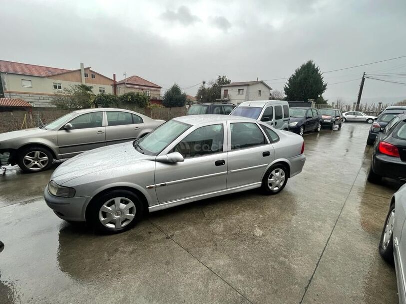 Foto del OPEL Vectra 2.0DTI 16v Elegance