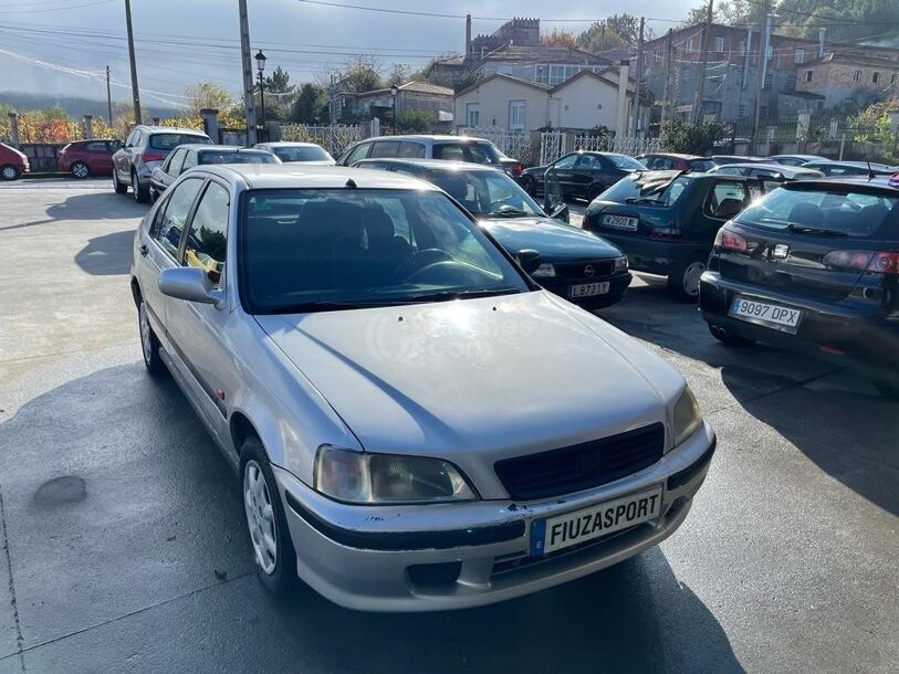 Foto del HONDA Civic 1.5i S VTEC-2