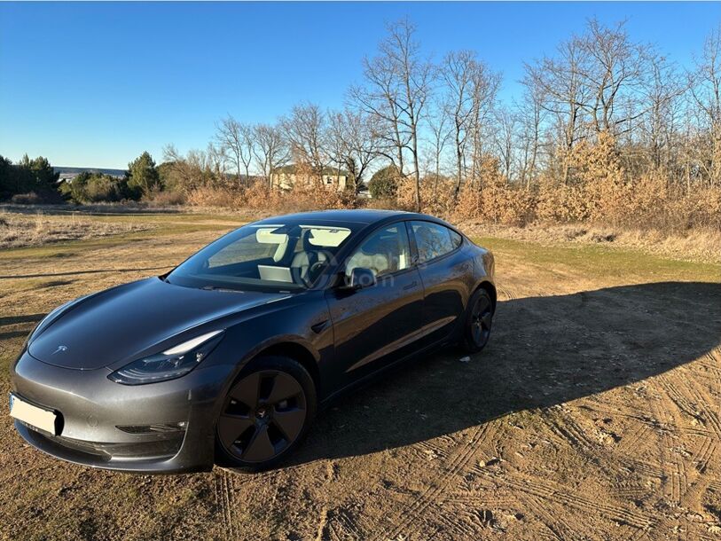 Foto del TESLA Model 3 Long-Range Dual Motor Performance AWD