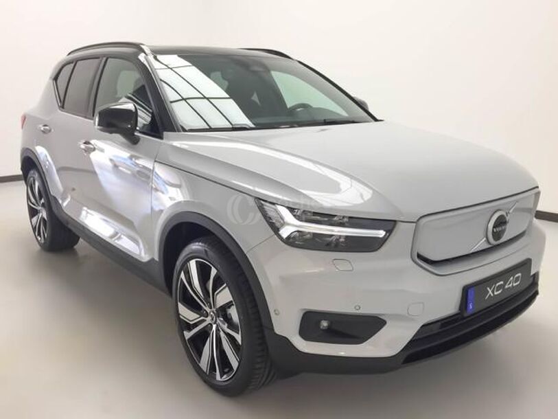 Foto del VOLVO XC40 P8 Recharge Core Eléctrico Puro
