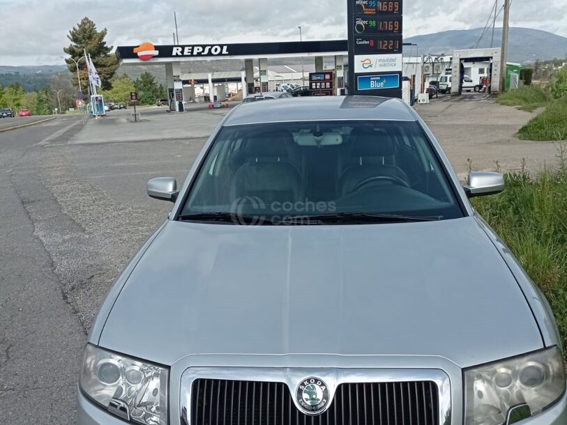 Foto del SKODA Superb 2.5TDI V6 Elegance 163