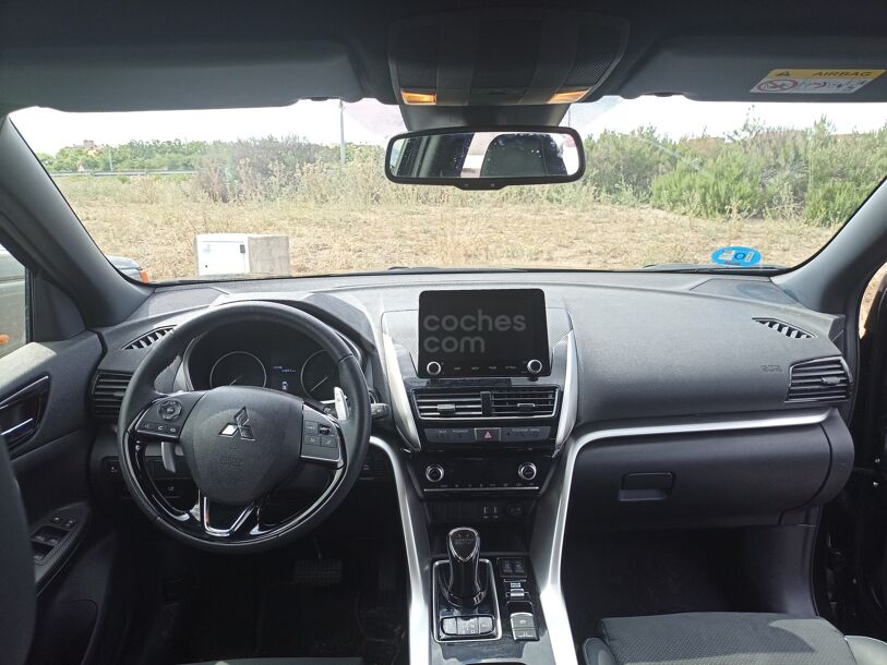 Foto del MITSUBISHI Eclipse Cross PHEV Kaiteki 4WD