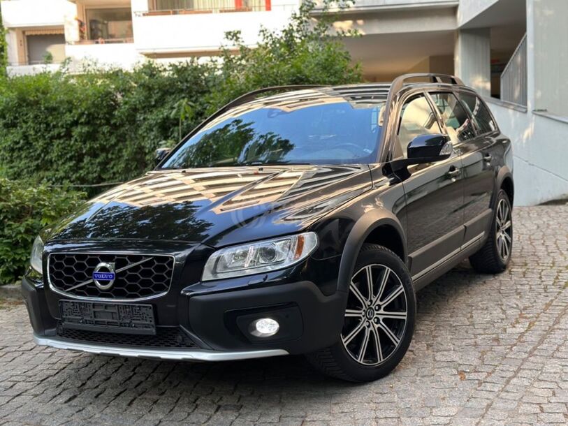 Foto del VOLVO XC70 D5 Momentum Aut. AWD