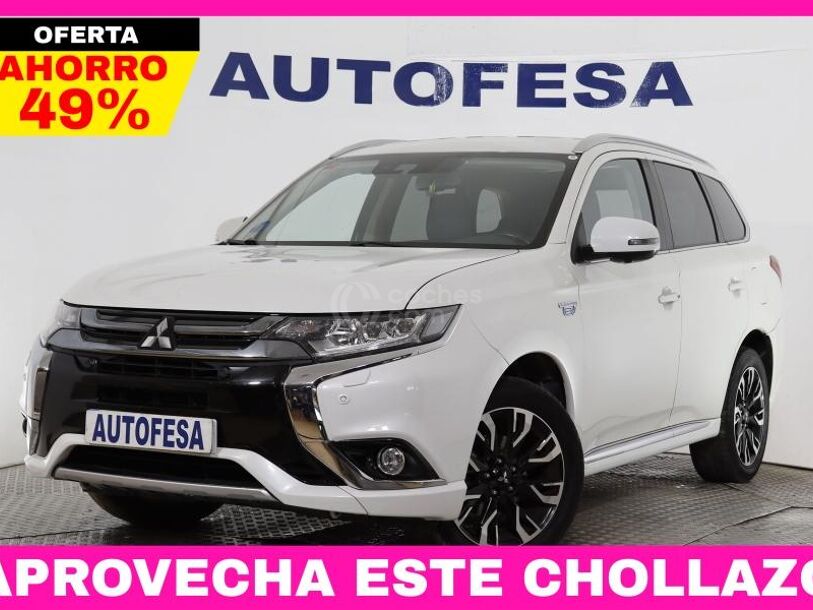 Foto del MITSUBISHI Outlander PHEV Kaiteki 4WD