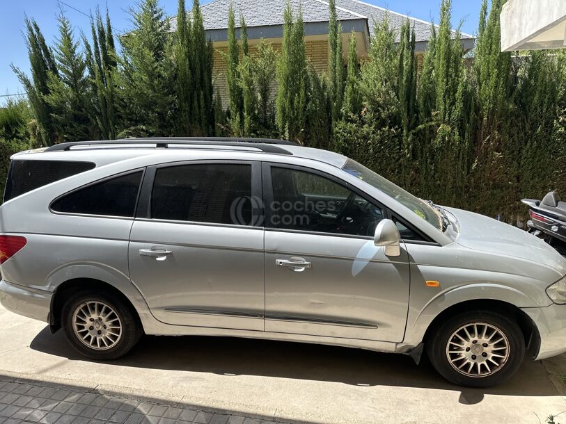 Foto del SSANGYONG Rodius 270 Xdi Limited