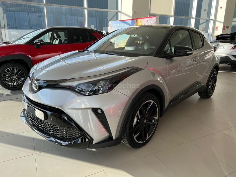 Foto del TOYOTA C-HR 180H GR Sport